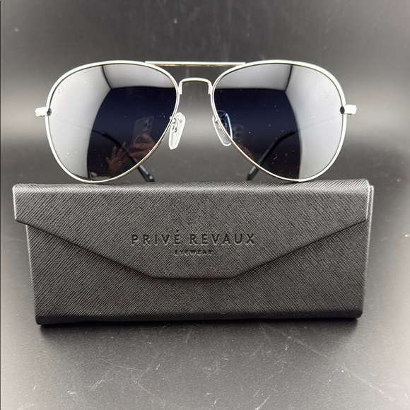 Hand Crafted Other - PRIVÉ REVAUX “The Commando” Polarized Aviator Sunglasses